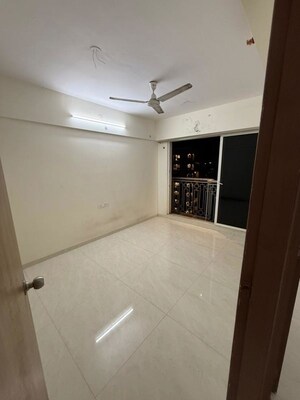 Room in 2 BHK Apartment at Sayba Opal, Kurla East – for Rent
