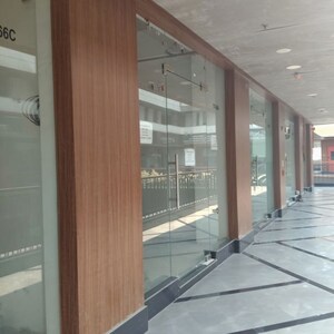  Shop For Sale in Sun Twilight, Sector 27 Yamuna Expressway