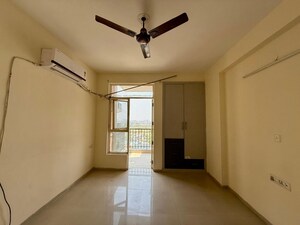 Room in 3 BHK Apartment at Sushma Elite Cross, Dhakoli – for Rent