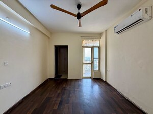 Room in 3 BHK Apartment at Sushma Elite Cross, Dhakoli – for Rent