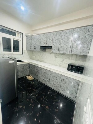 Kitchen in 3 BHK Builder Floor at Patel Nagar – for Rent
