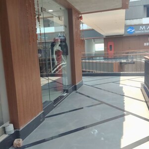  Office Space For Rent in Sun Twilight, Sector 27 Yamuna Expressway