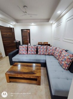 2 BHK Builder Floor For Rent in Ardee City