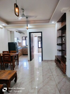 Living Room in 2 BHK Builder Floor at Ardee City, Sector 52 – for Rent