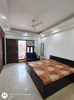 Bedroom in 2 BHK Builder Floor at Ardee City, Sector 52 – for Rent