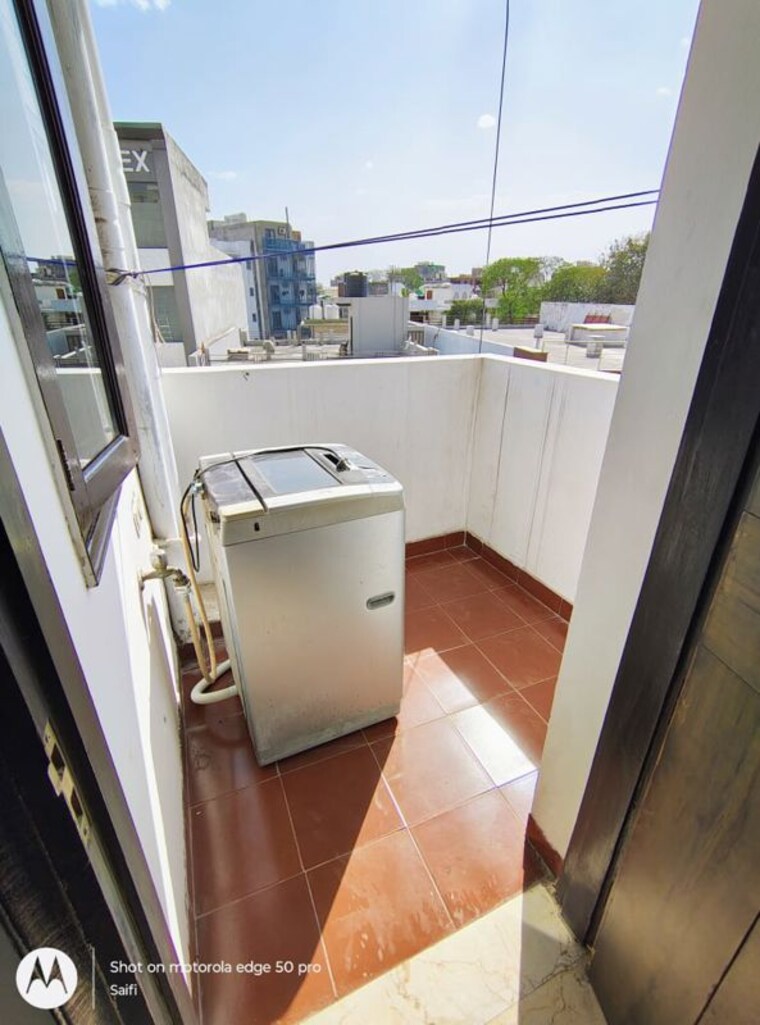 Balcony, ardee-city 2 Bedroom 1500 Sq.Ft. Builder Floor In Sector 52 Gurgaon 10370308