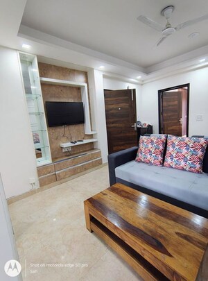 Bedroom in 2 BHK Builder Floor at Ardee City, Sector 52 – for Rent