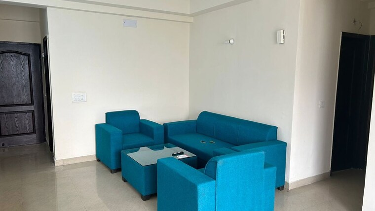 Living Room, aims-golf-city 3.5 Bedroom 1750 Sq.Ft. Apartment In Sector 75 Noida 10370341