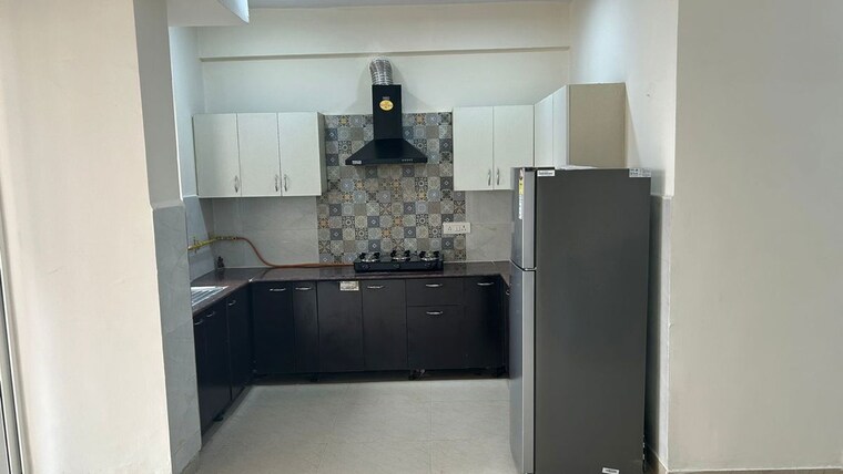 Kitchen, aims-golf-city 3.5 Bedroom 1750 Sq.Ft. Apartment In Sector 75 Noida 10370341