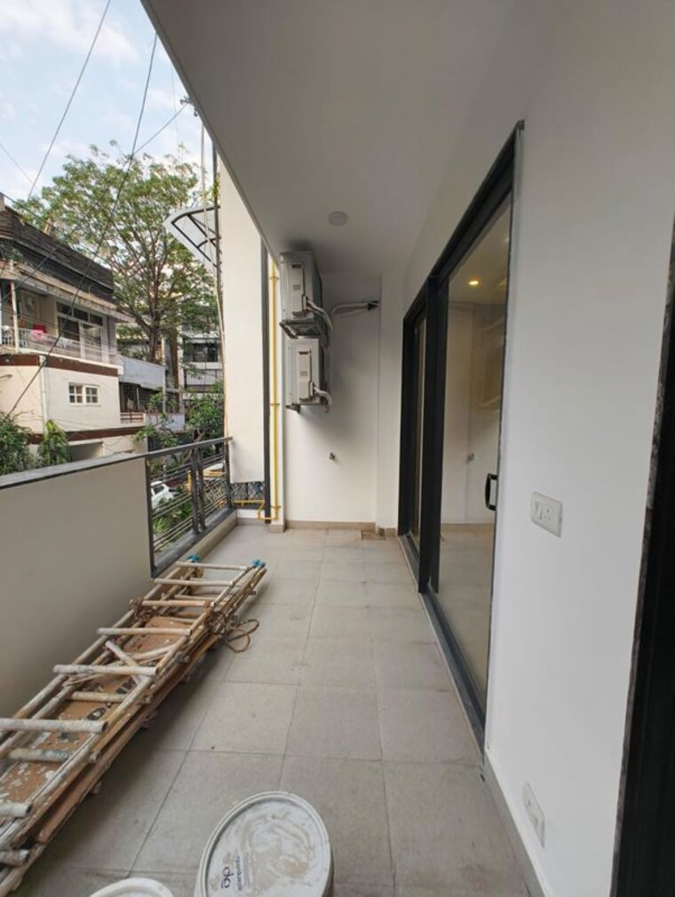 undefined, chittaranjan park 3 Bedroom 160 Sq.Yd. Builder Floor In Chittaranjan Park Delhi 10370375