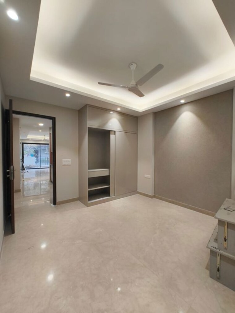 Room, chittaranjan park 3 Bedroom 160 Sq.Yd. Builder Floor In Chittaranjan Park Delhi 10370375
