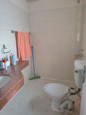 Bathroom in 2 BHK Apartment at Ansal Sushant Estate, Sector 52 – for Rent