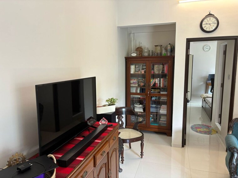 Living Room, hindu colony 3 Bedroom 1300 Sq.Ft. Apartment In Hindu Colony Mumbai 10370435