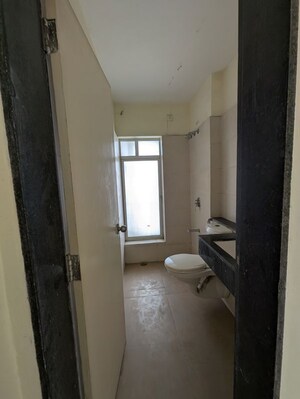 Building Lobby in 3 BHK Apartment at Indiabulls Greens, New Panvel – for Sale