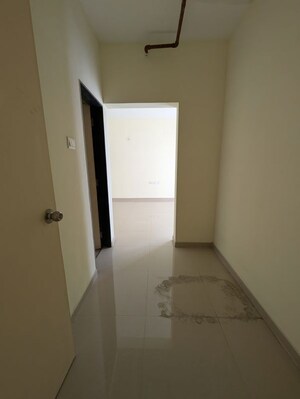 Building Lobby in 3 BHK Apartment at Indiabulls Greens, New Panvel – for Sale