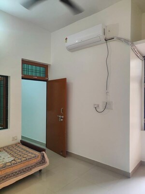 2 BHK Independent House For Rent in Indira Nagar