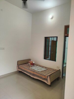 Bedroom in 2 BHK Independent House at Indira Nagar – for Rent
