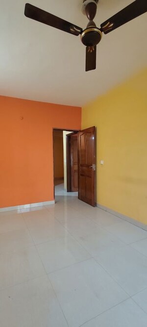 Room in 2 BHK Apartment at Shankar Nagar – for Rent