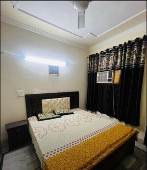 Bedroom in 3 BHK Builder Floor at Sector 49 – for Rent