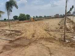 Plot For Sale in Thapar Nagar