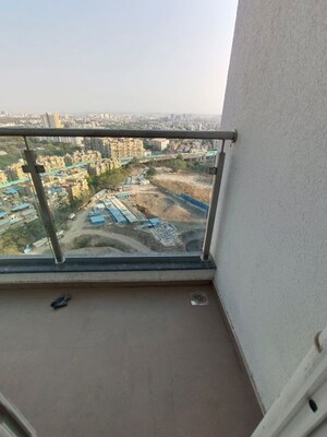 Furnished Amenities in 3 BHK Apartment at Runwal The Central Park, Chinchwad – for Rent