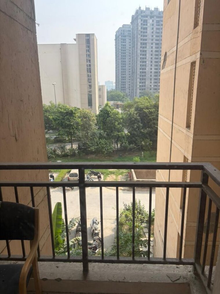 Balcony, jaypee-greens-kosmos 2 Bedroom 960 Sq.Ft. Apartment In Sector 134 Noida 10156891