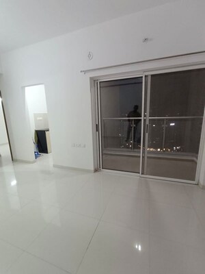 2 BHK Apartment For Rent in Runwal The Central Park, Chinchwad