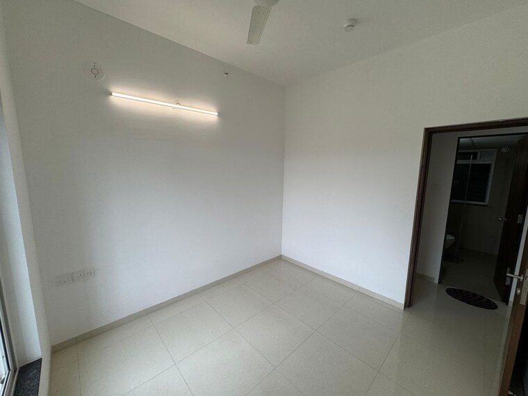 Room, runwal-the-central-park 2 Bedroom 750 Sq.Ft. Apartment In Chinchwad Pune 10368531