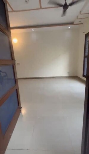 Furnished Amenities in 2 BHK Builder Floor at Preet Colony – for Sale