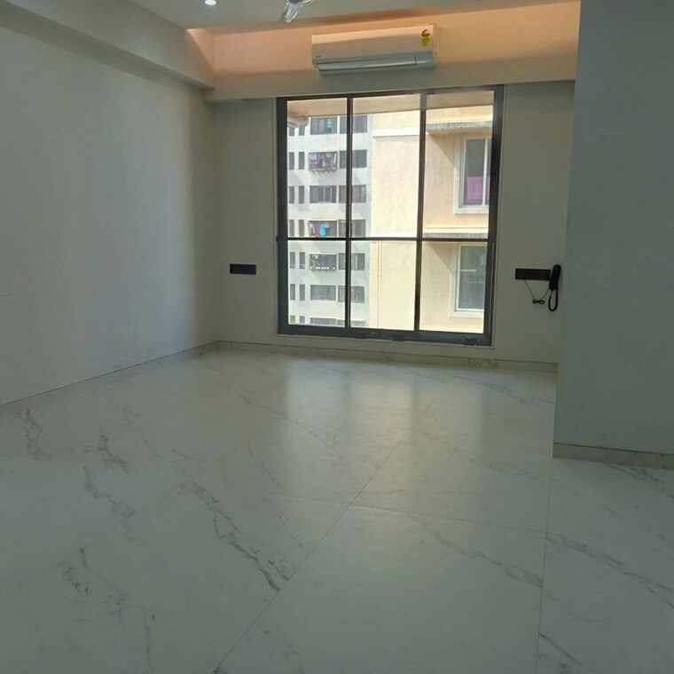 Room, khar west 2 Bedroom 700 Sq.Ft. Apartment In Khar West Mumbai 10370535