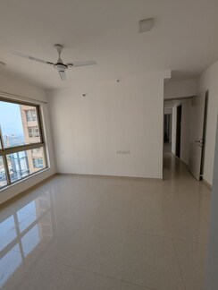 2 BHK Apartment For Sale in Hiranandani Fortune City