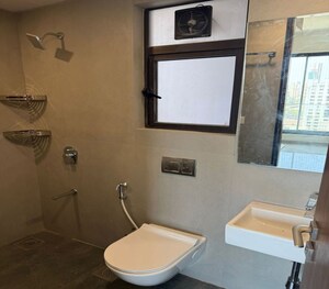 Bathroom in 1 BHK Apartment at Matunga East – for Rent