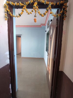Room in 1 BHK Apartment at Saraf Bazar – for Sale
