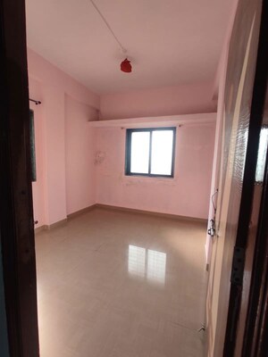 Room in 1 BHK Apartment at Saraf Bazar – for Sale