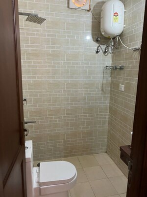 Bathroom in 2 BHK Builder Floor at Sector 38 – for Rent