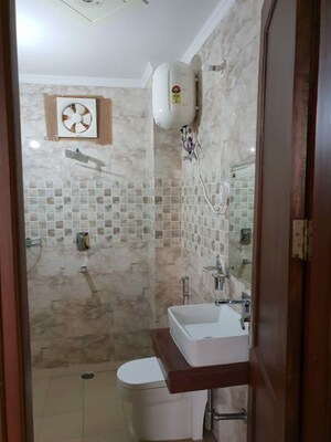 Bathroom in 2 BHK Builder Floor at Sector 38 – for Rent