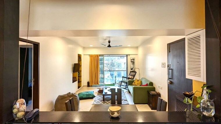 Living Room, bandra west 1 Bedroom 500 Sq.Ft. Apartment In Bandra West Mumbai 10370579