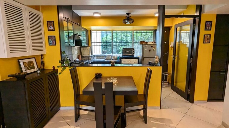 Living Room, bandra west 1 Bedroom 500 Sq.Ft. Apartment In Bandra West Mumbai 10370579