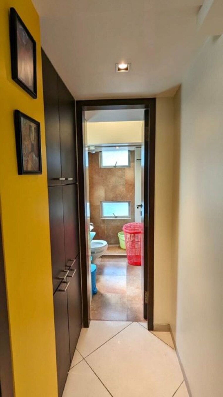 undefined, bandra west 1 Bedroom 500 Sq.Ft. Apartment In Bandra West Mumbai 10370579