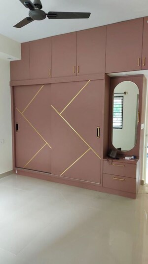 Room in 3 BHK Apartment at Jains Aashraya, Bannerghatta – for Rent