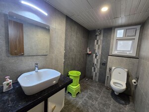 Bathroom in 3 BHK Apartment at Poulomi Avante, Kokapet – for Rent