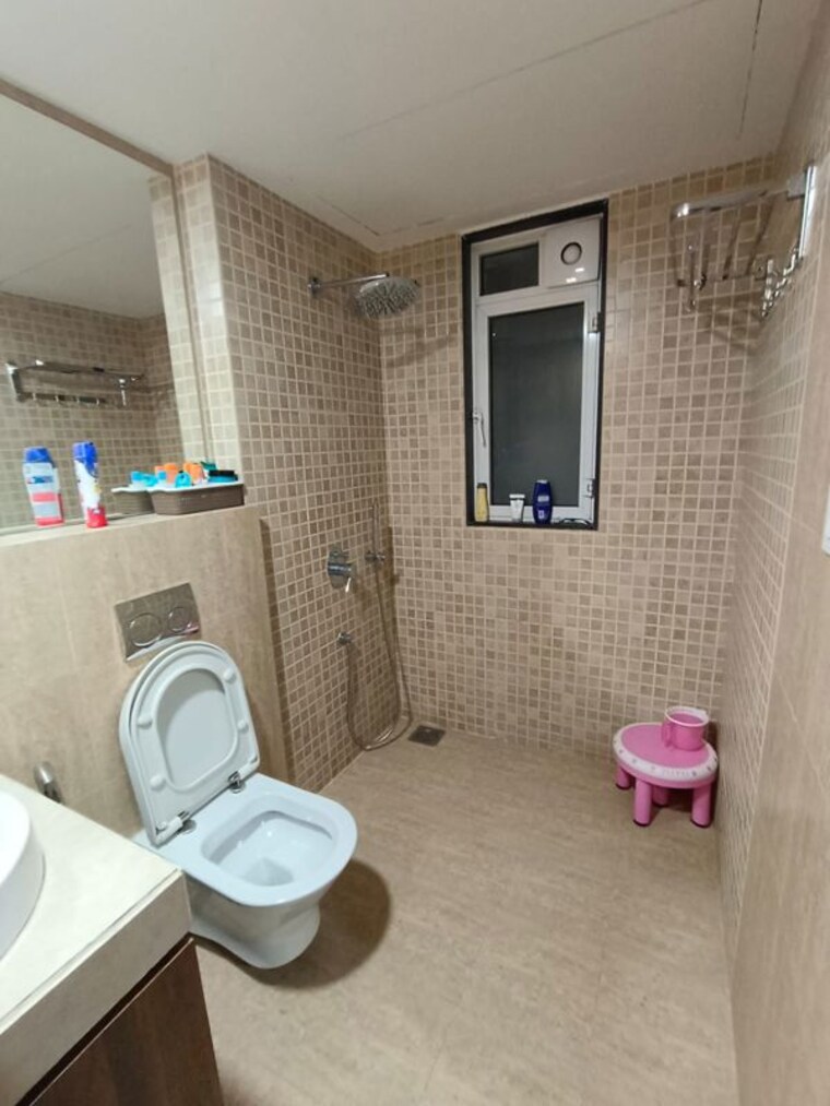 Bathroom, lodha-belmondo 2 Bedroom 1450 Sq.Ft. Apartment In Gahunje Pune 10370118