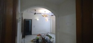 Room in 3 BHK Builder Floor at Panchsheel Vihar – for Rent