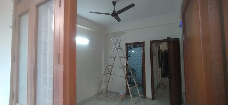 Room, panchsheel vihar 3 Bedroom 1000 Sq.Ft. Builder Floor In Panchsheel Vihar Delhi 10370621