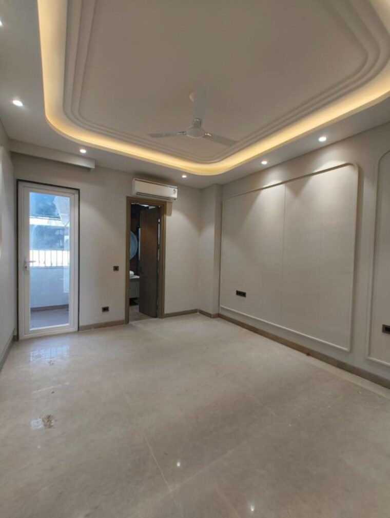 Room, greater kailash i 3 Bedroom 208 Sq.Yd. Builder Floor In Greater Kailash I Delhi 10370618