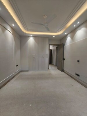 Building Lobby in 3 BHK Builder Floor at Greater Kailash I – for Sale