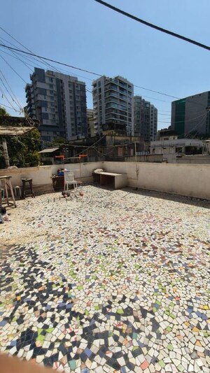 2 BHK Apartment – Exterior View View at Juhu - for Rent