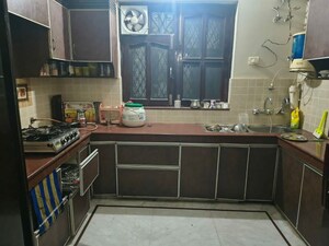 Kitchen in 2 BHK Builder Floor at Sector 46 – for Rent