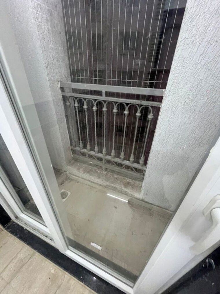 Balcony, samrin-heritage 1 Bedroom 428 Sq.Ft. Apartment In Panch Pakhadi Thane 10370663