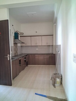 Bathroom in 2 BHK Builder Floor at Sector 46 – for Rent
